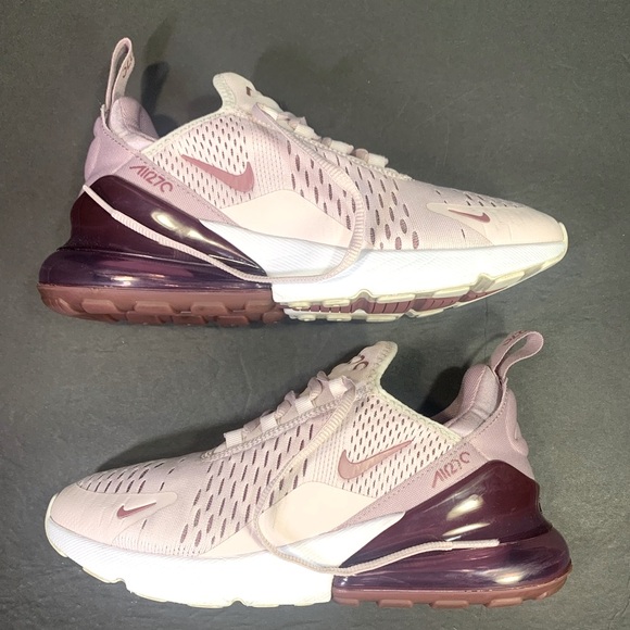 Nike Air Max 270 Women’s Running Walking Sneakers Shoe Size- 7 - Picture 3 of 9
